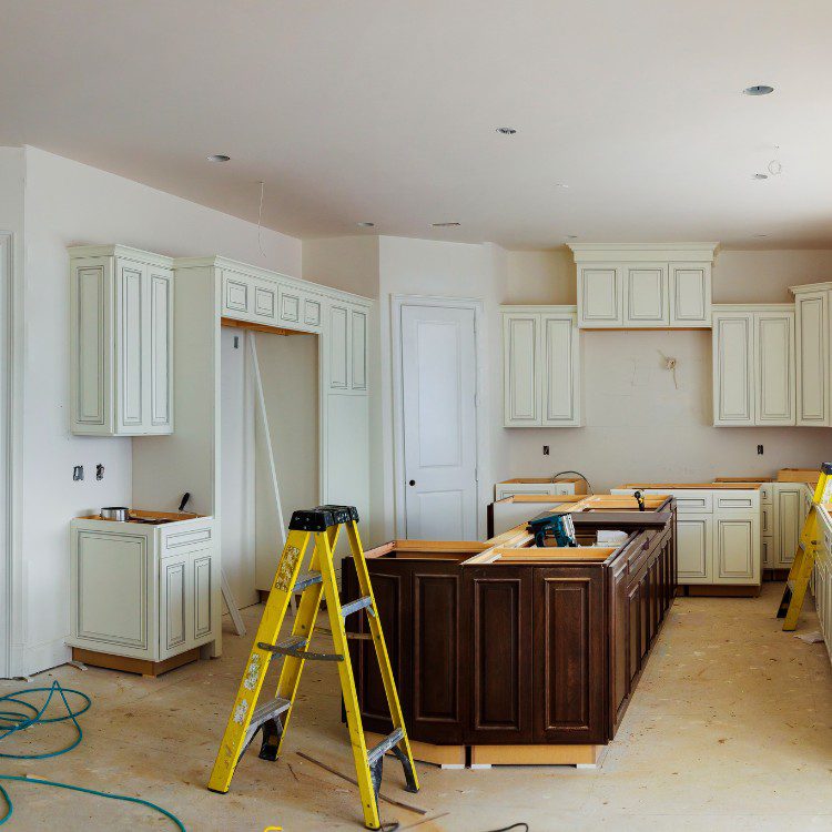 Painting and construction services in Winter Park, FL Painting and construction services in Winter Park, FL